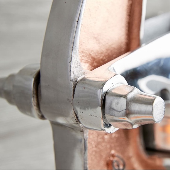 Verve Culture Citrus Juicer - Picture 2 of 5